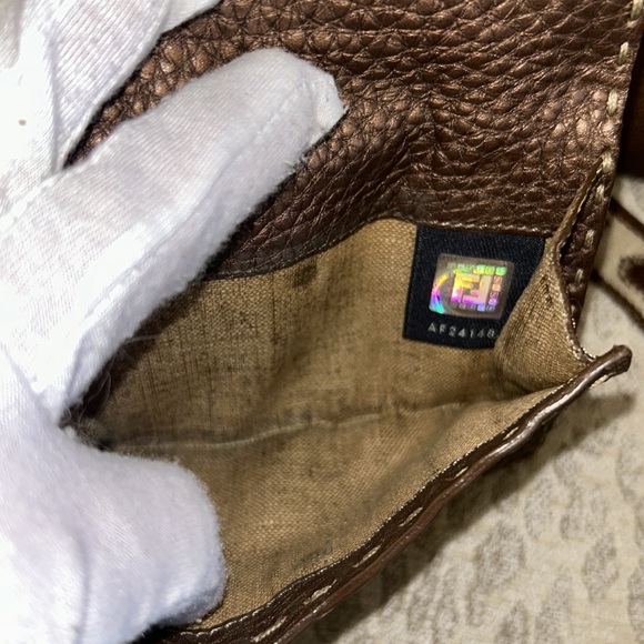 Fendi Selleria Bronze pebbled leather crossbody and matching wallet set - Picture 17 of 17